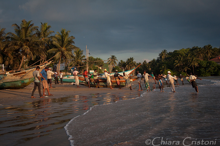 "Sri Lanka" Galle Unawatuna "Rumassala beach" beach fishermen
